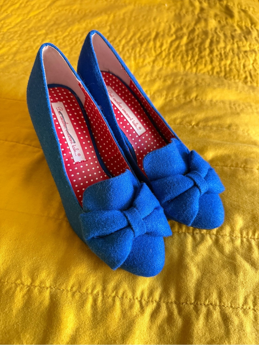 BAIT Footwear Royal Blue Bow Pointed-Toe Women’s Pumps